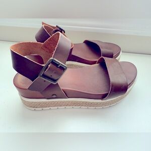 Brown Leather Women's Sandals